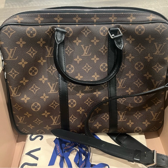 Louis Vuitton Monogram Macassar Porte-Documents Voyage PM Men’s Briefcase - Picture 8 of 8